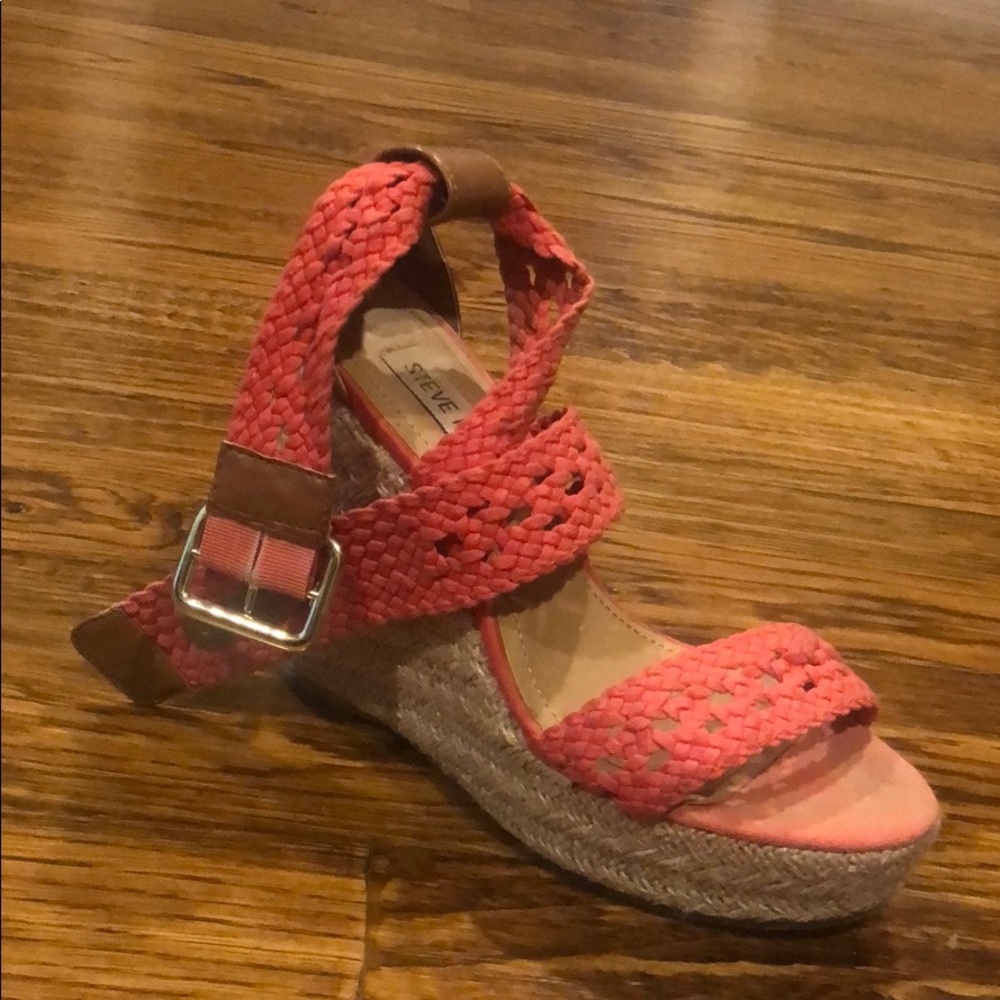 Steve Madden wedges
